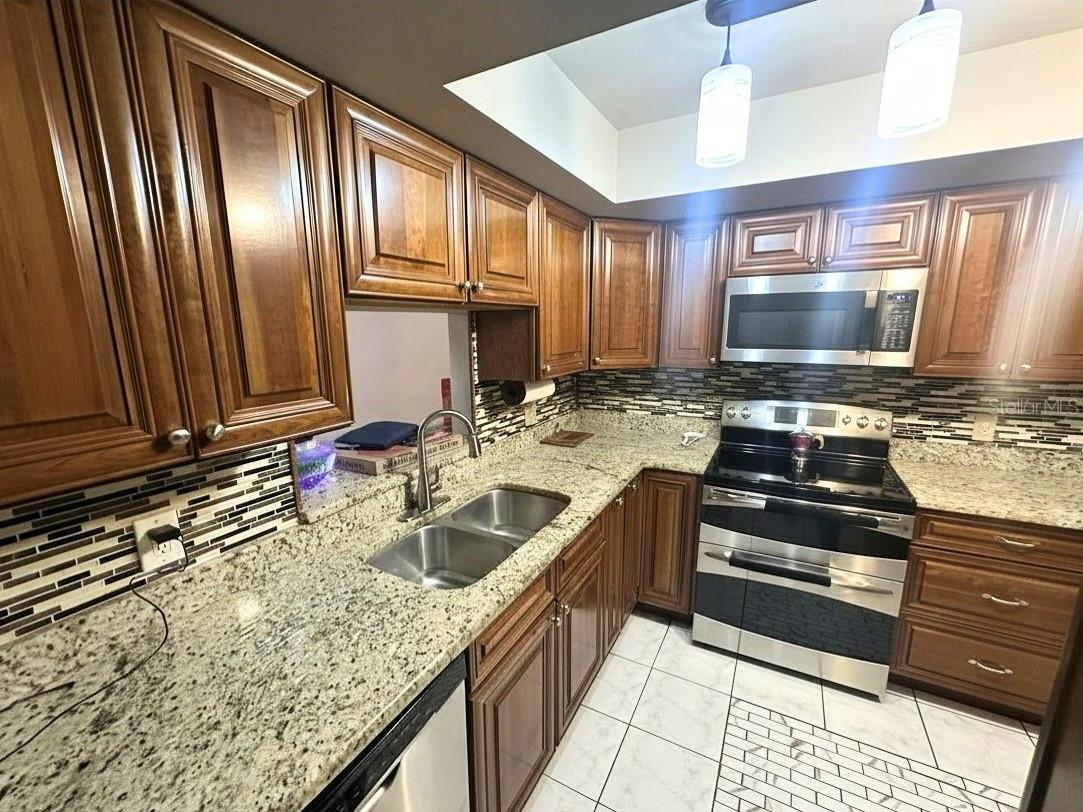 3606 BENEVA RD #504, SARASOTA, FL, 34232