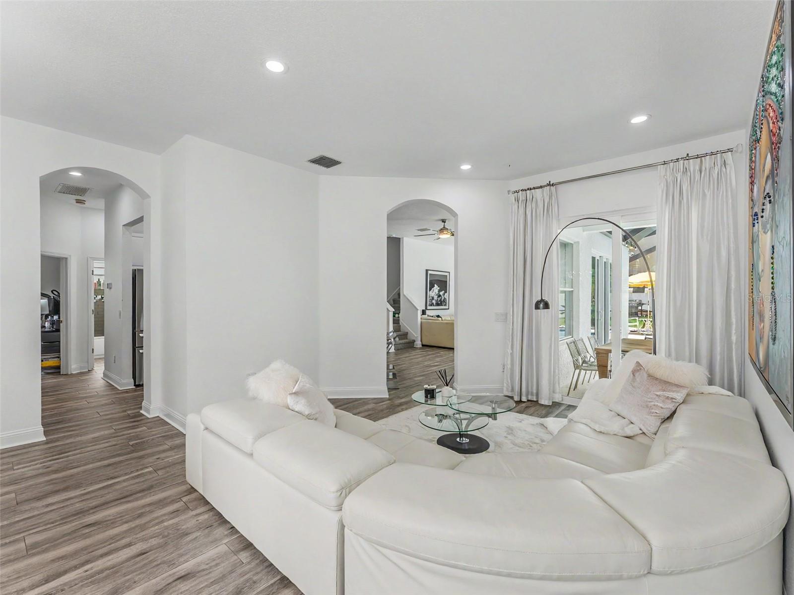 23051 EAGLES WATCH DR, LAND O LAKES, FL, 34639
