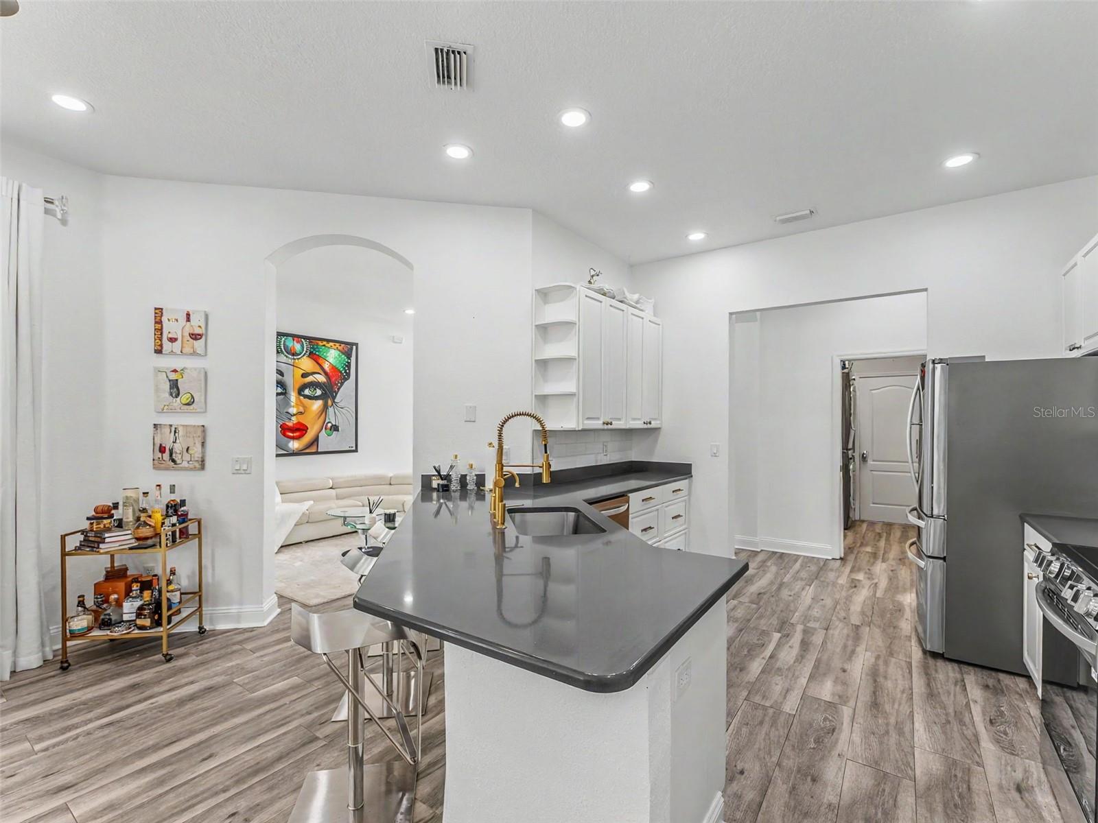 23051 EAGLES WATCH DR, LAND O LAKES, FL, 34639