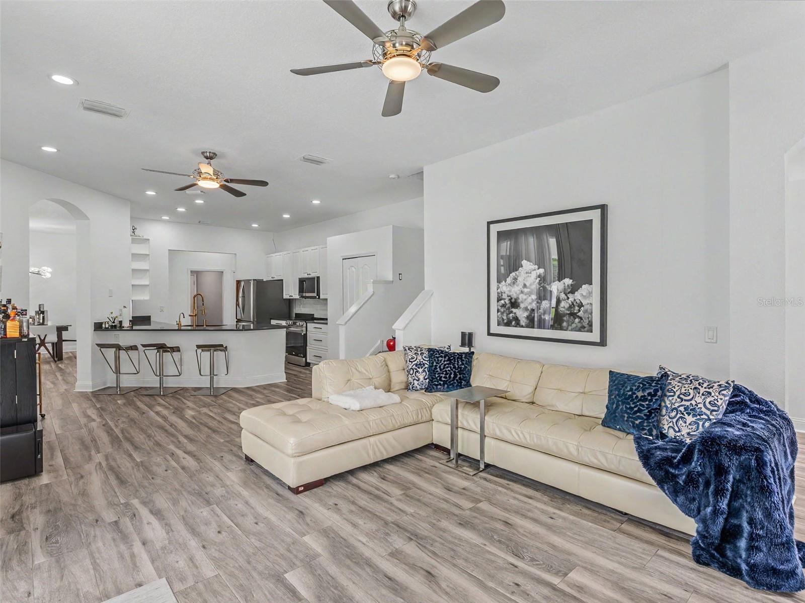 23051 EAGLES WATCH DR, LAND O LAKES, FL, 34639