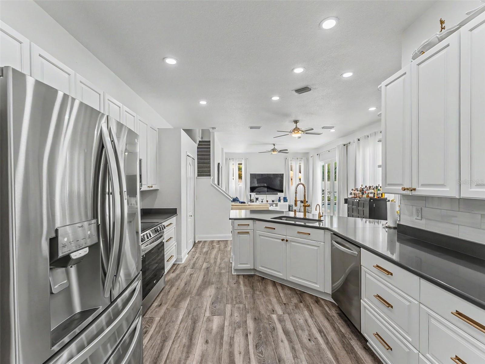 23051 EAGLES WATCH DR, LAND O LAKES, FL, 34639