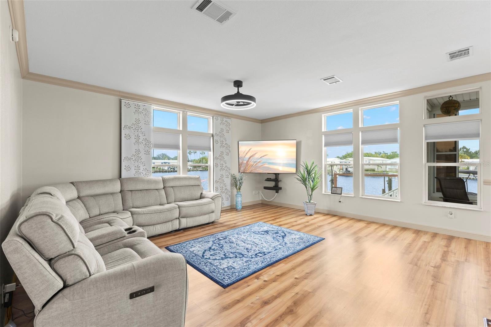 7174 MOUNT ARLINGTON DR NE #419, ST PETERSBURG, FL, 33702