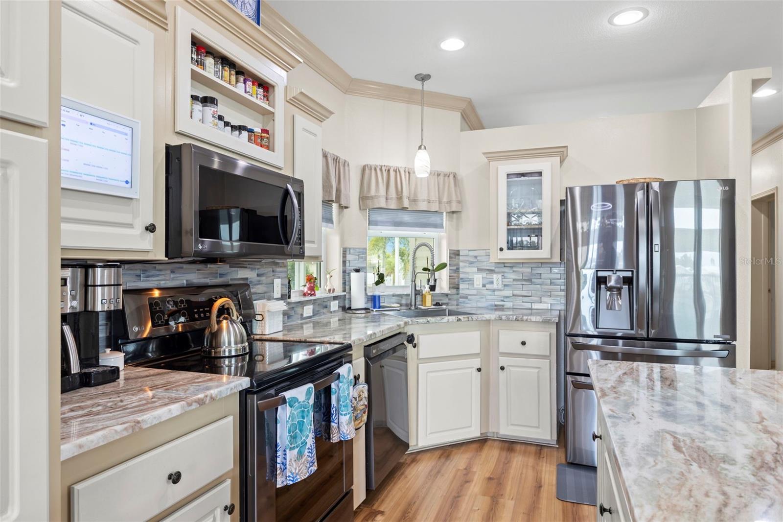 7174 MOUNT ARLINGTON DR NE #419, ST PETERSBURG, FL, 33702