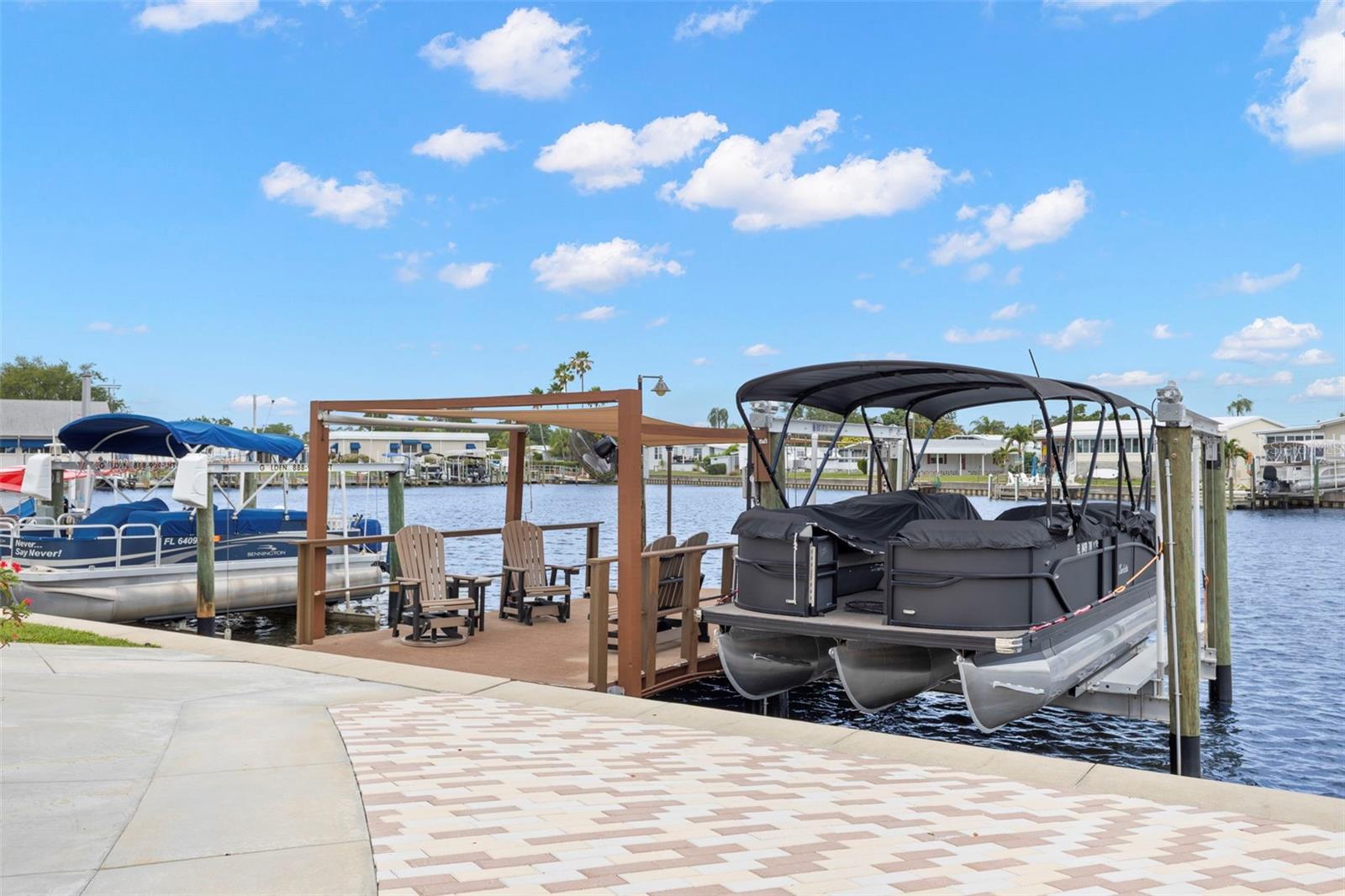 7174 MOUNT ARLINGTON DR NE #419, ST PETERSBURG, FL, 33702