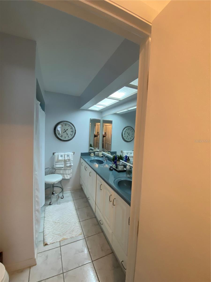 1059 DUNROBIN DR #B, PALM HARBOR, FL, 34684