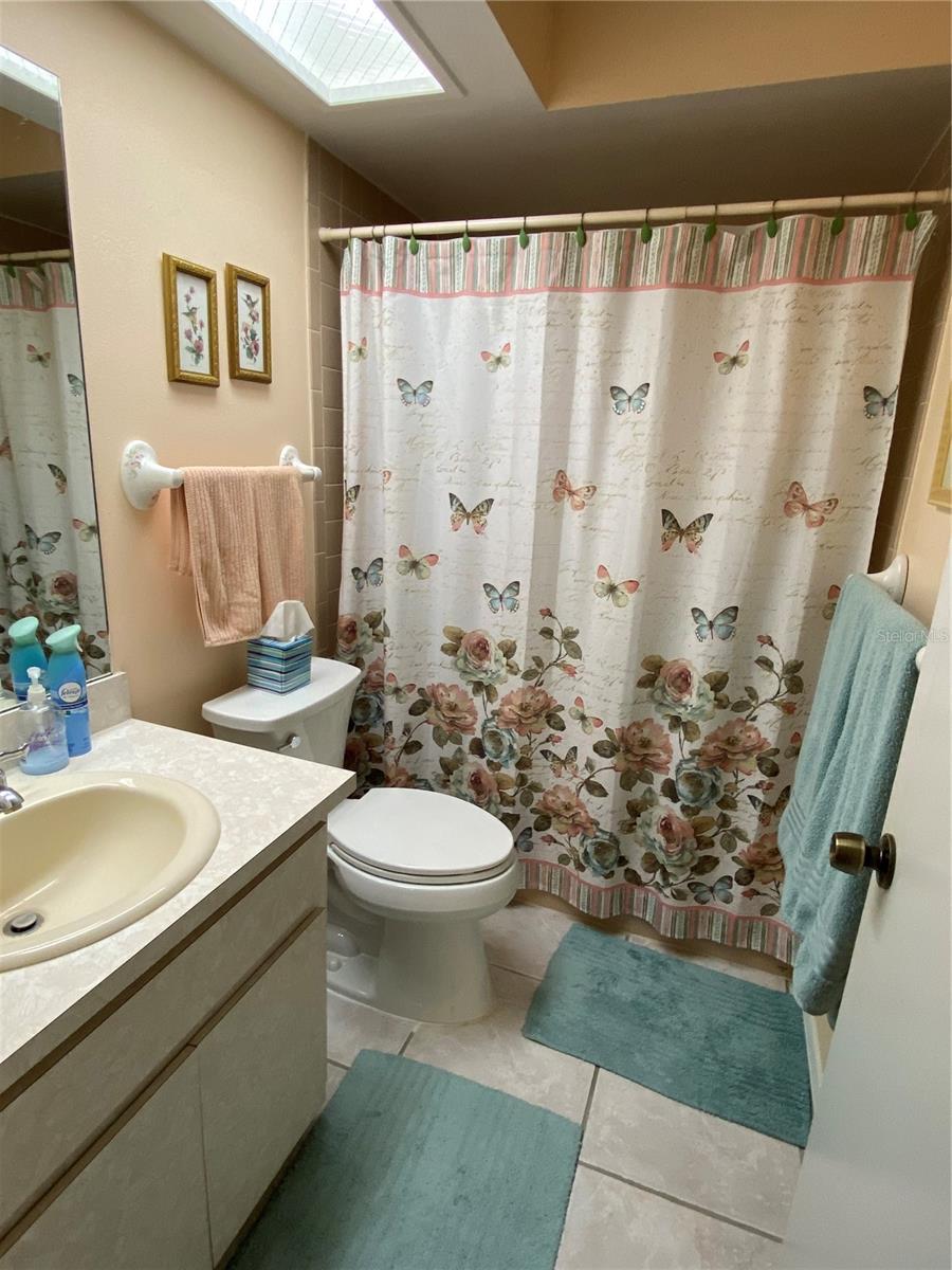 1059 DUNROBIN DR #B, PALM HARBOR, FL, 34684
