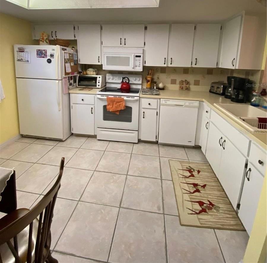 1059 DUNROBIN DR #B, PALM HARBOR, FL, 34684