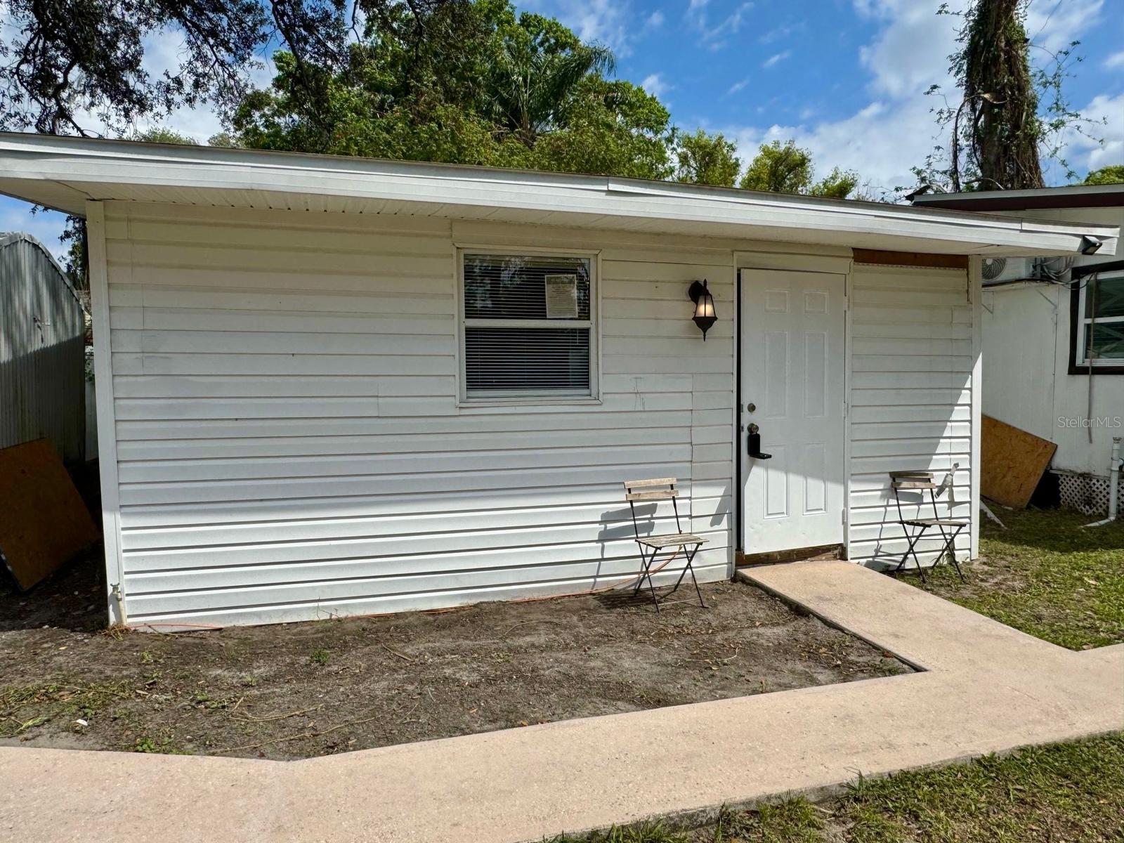 1310 W BURGER ST #2, TAMPA, FL, 33604
