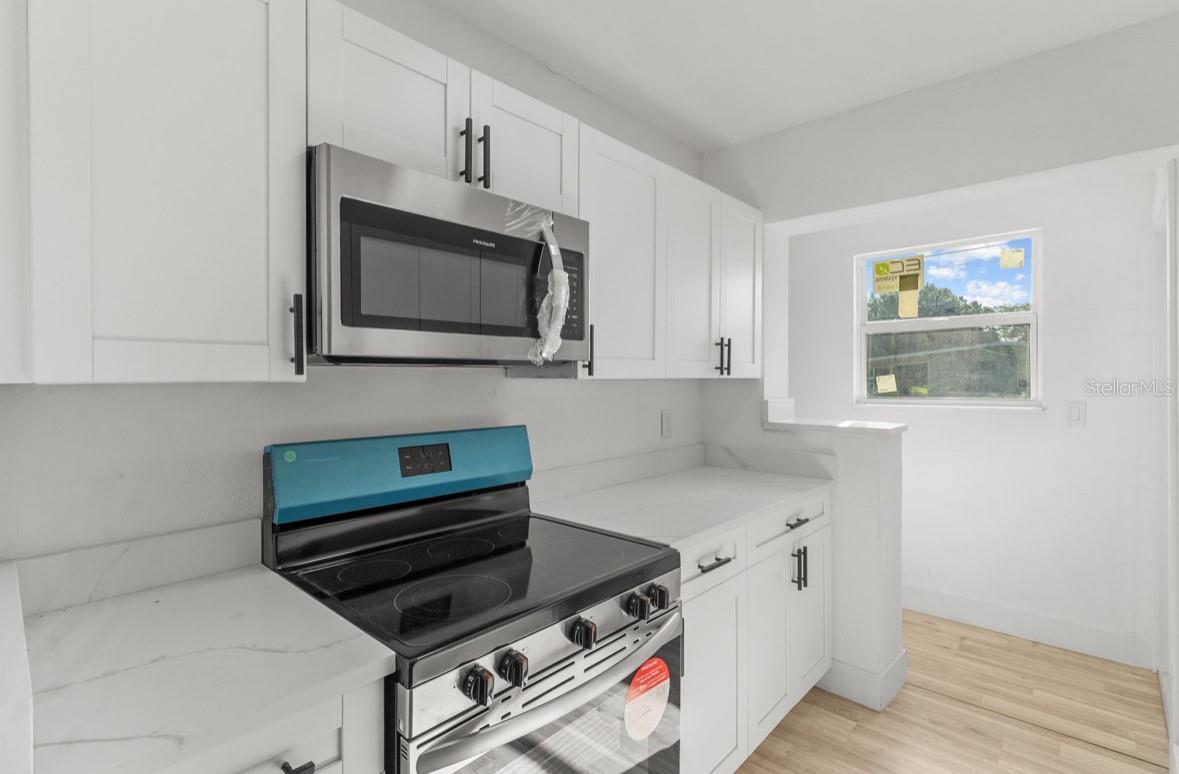 2352 EDNOR ST, PORT CHARLOTTE, FL, 33952