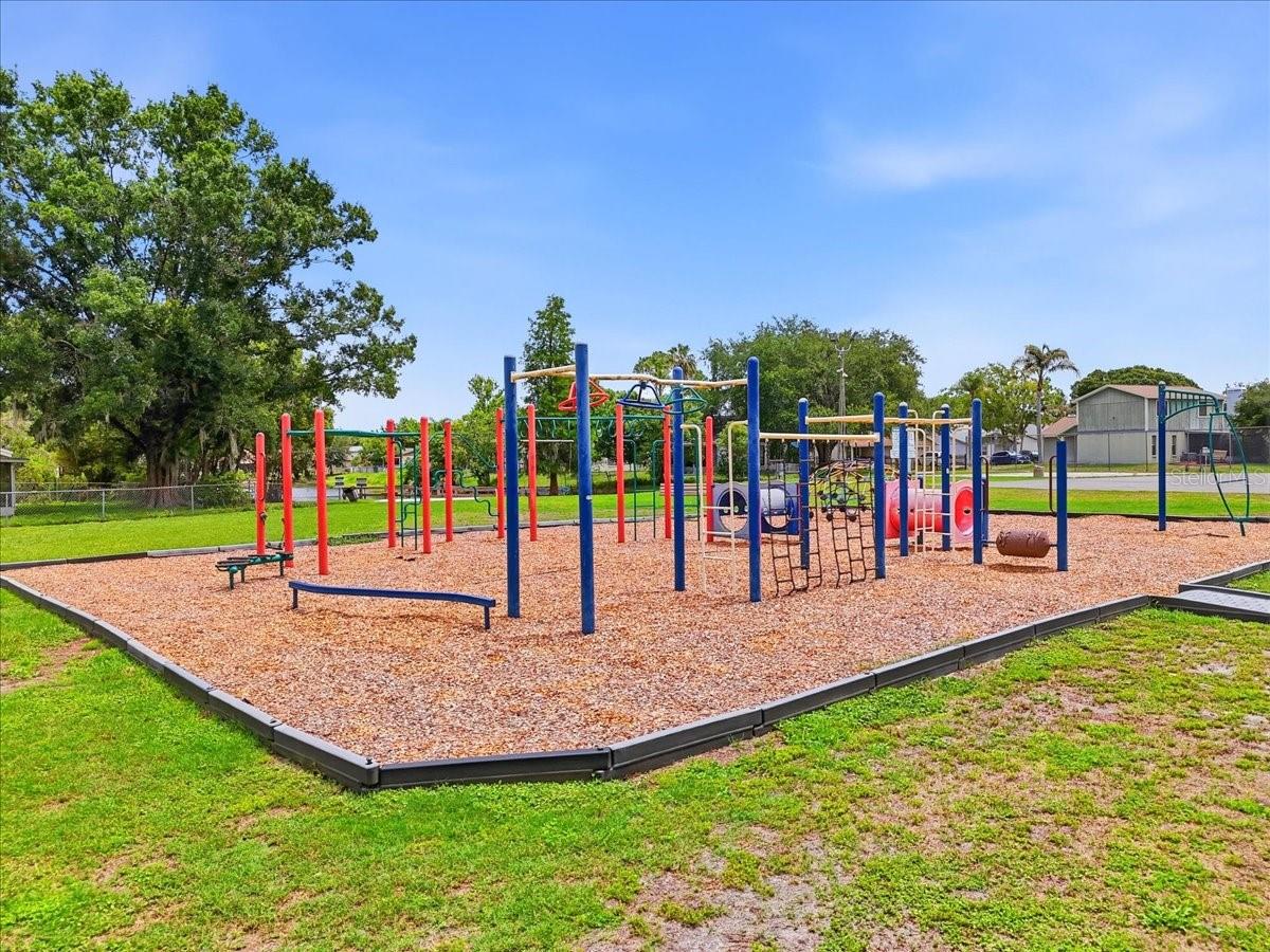 1422 PERIWINKLE CT, LAKELAND, FL, 33811