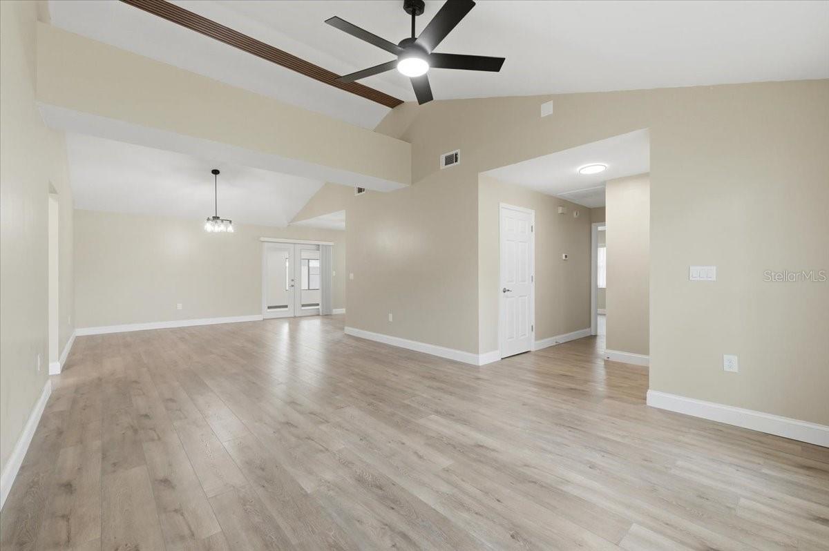 1422 PERIWINKLE CT, LAKELAND, FL, 33811