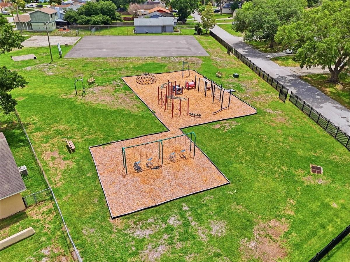 1422 PERIWINKLE CT, LAKELAND, FL, 33811
