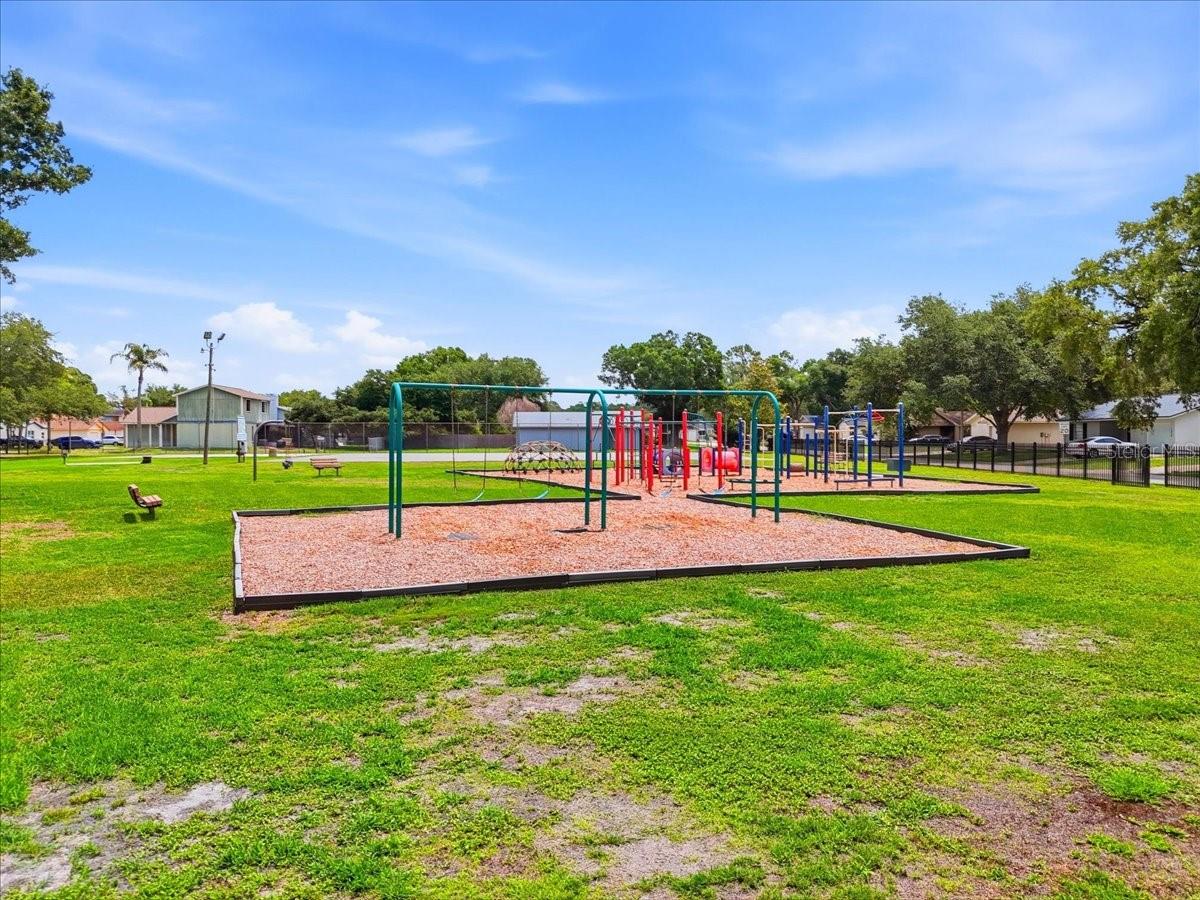 1422 PERIWINKLE CT, LAKELAND, FL, 33811