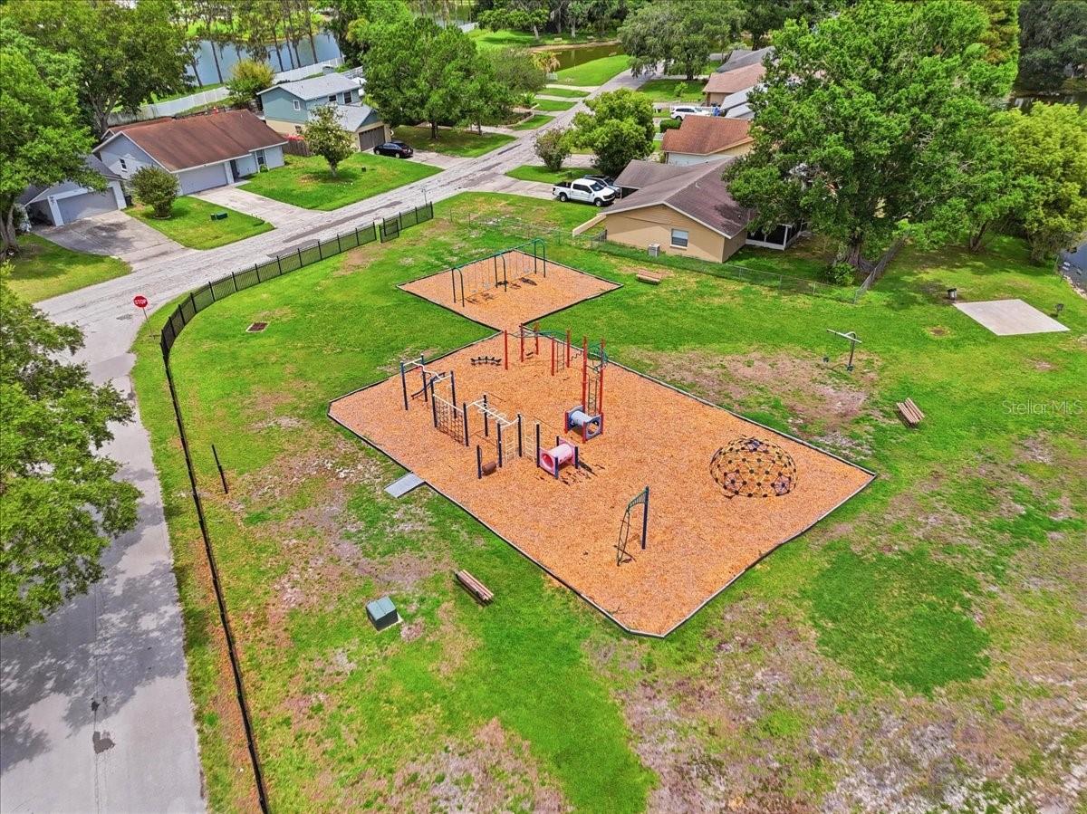 1422 PERIWINKLE CT, LAKELAND, FL, 33811