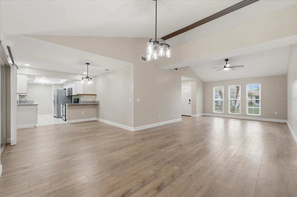 1422 PERIWINKLE CT, LAKELAND, FL, 33811