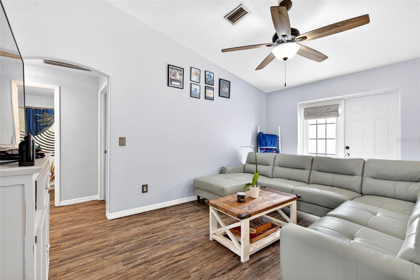 45 LARCH RADL, OCALA, FL, 34480