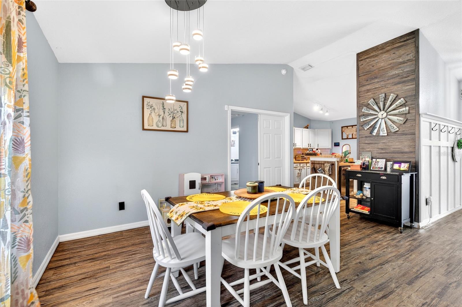 45 LARCH RADL, OCALA, FL, 34480