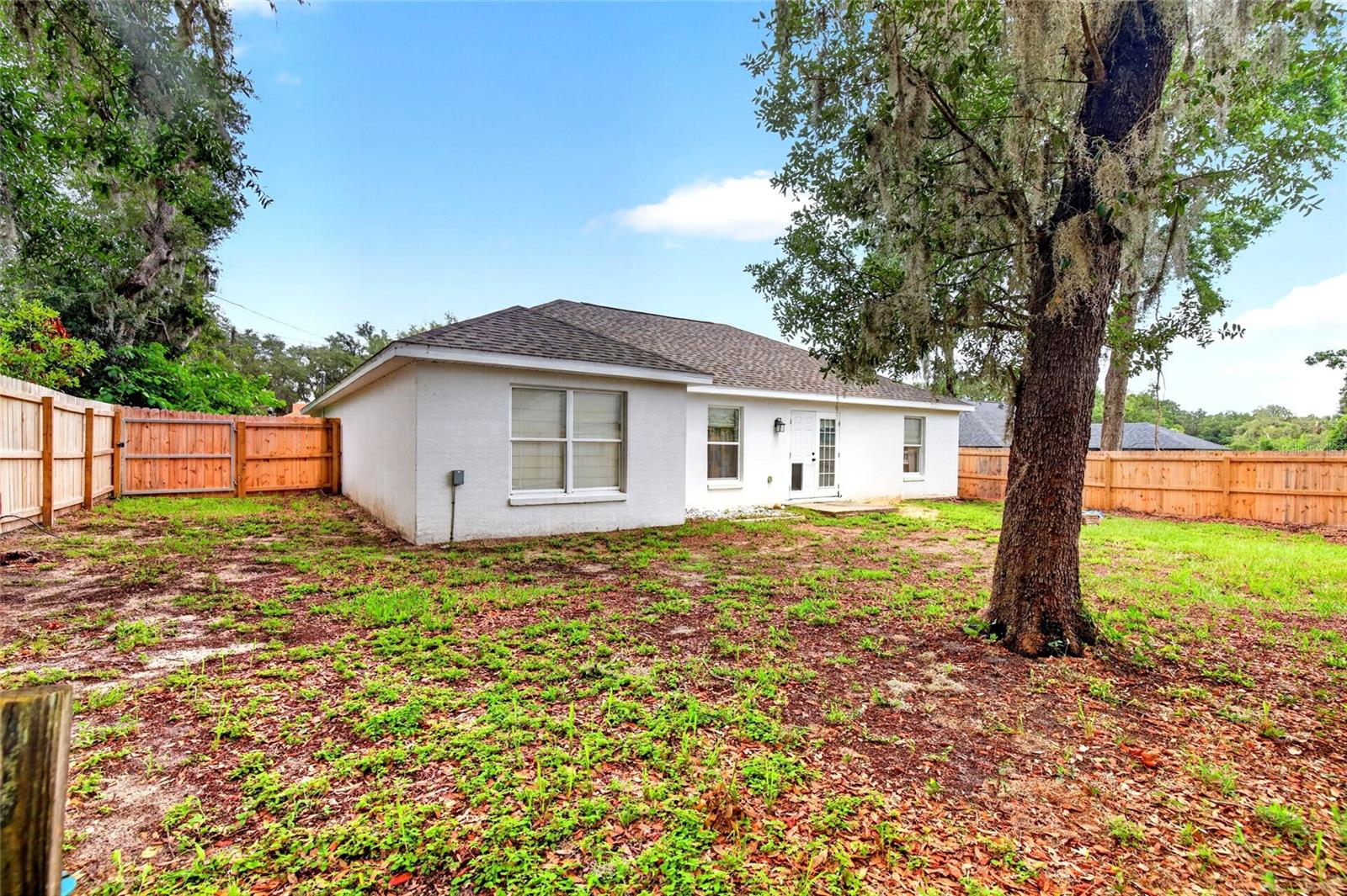 45 LARCH RADL, OCALA, FL, 34480