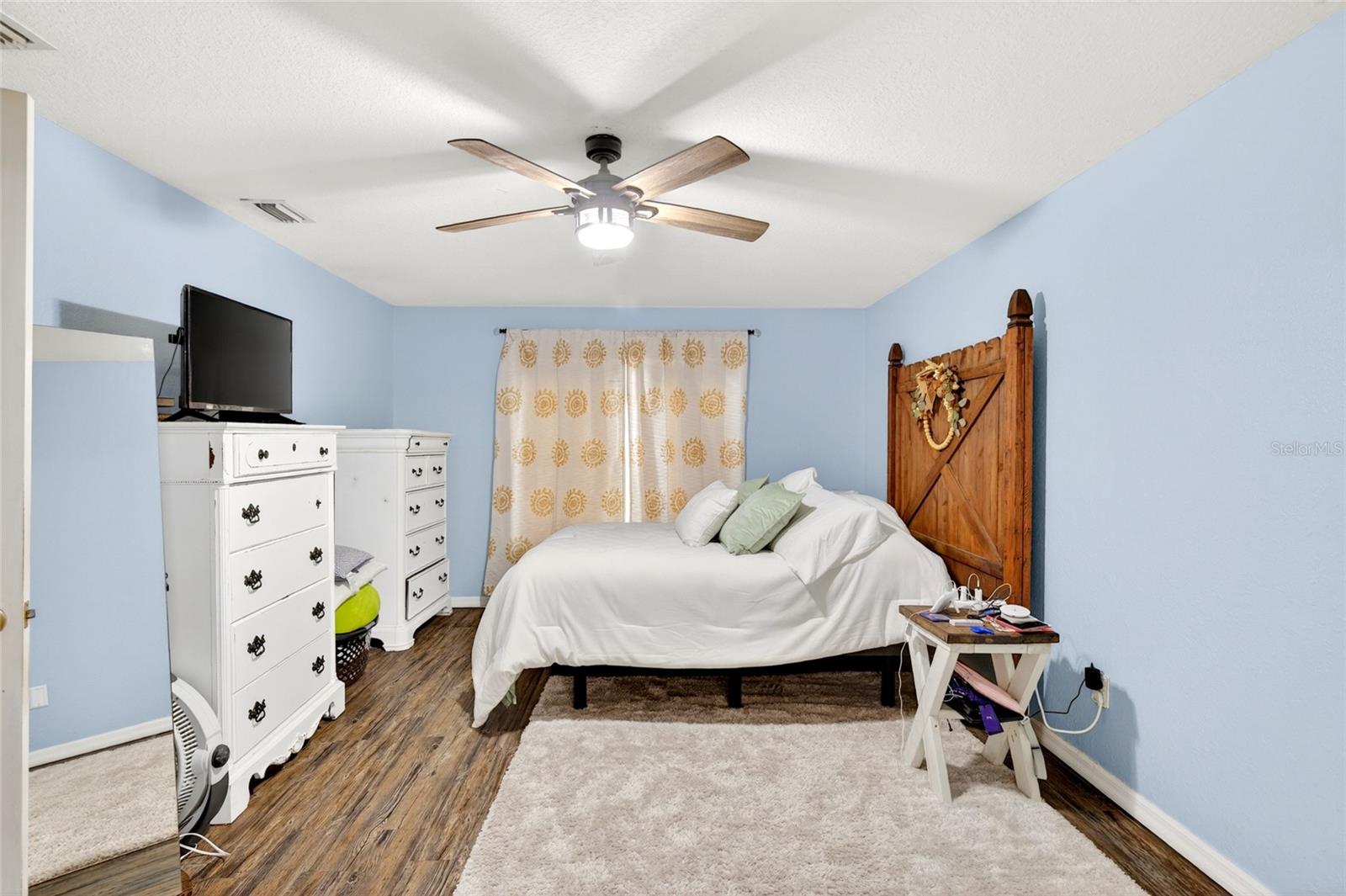 45 LARCH RADL, OCALA, FL, 34480