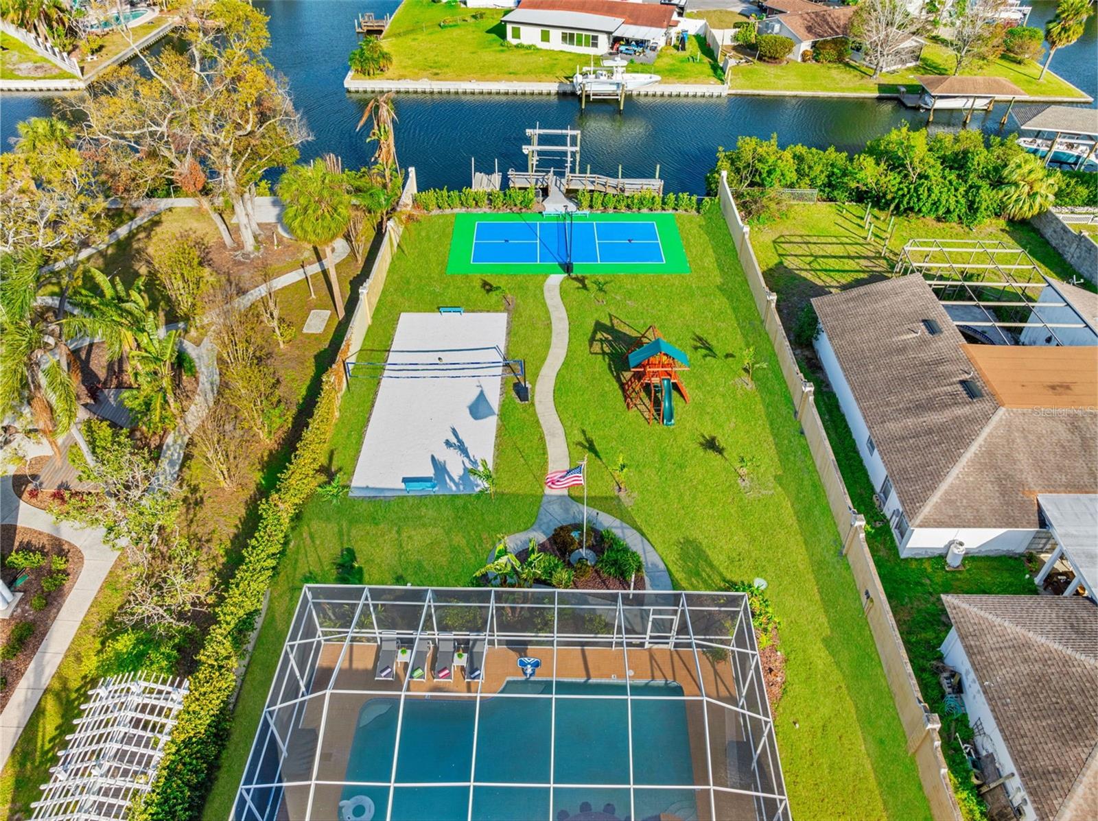 4915 TROYDALE RD, TAMPA, FL, 33615