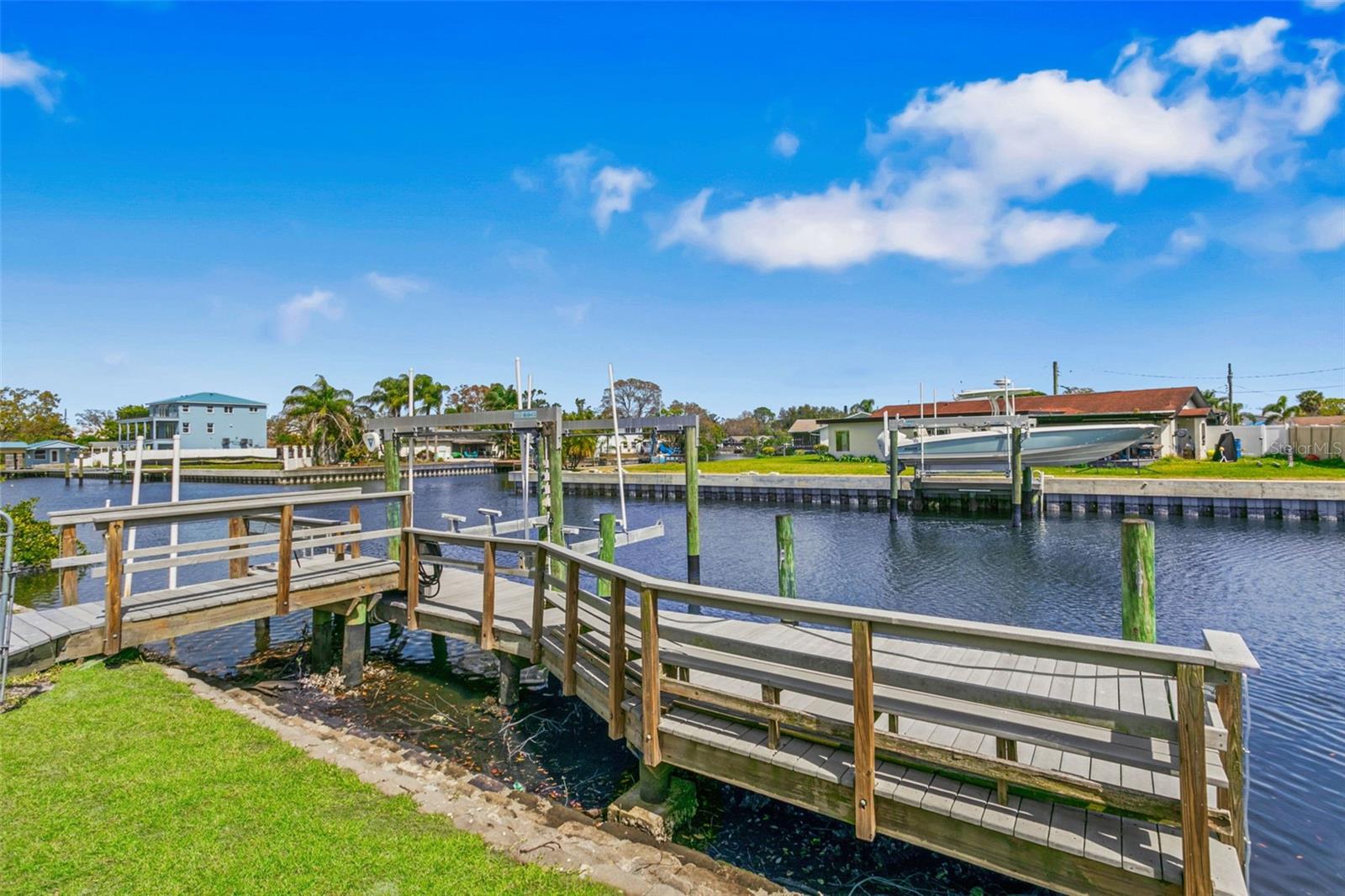 4915 TROYDALE RD, TAMPA, FL, 33615