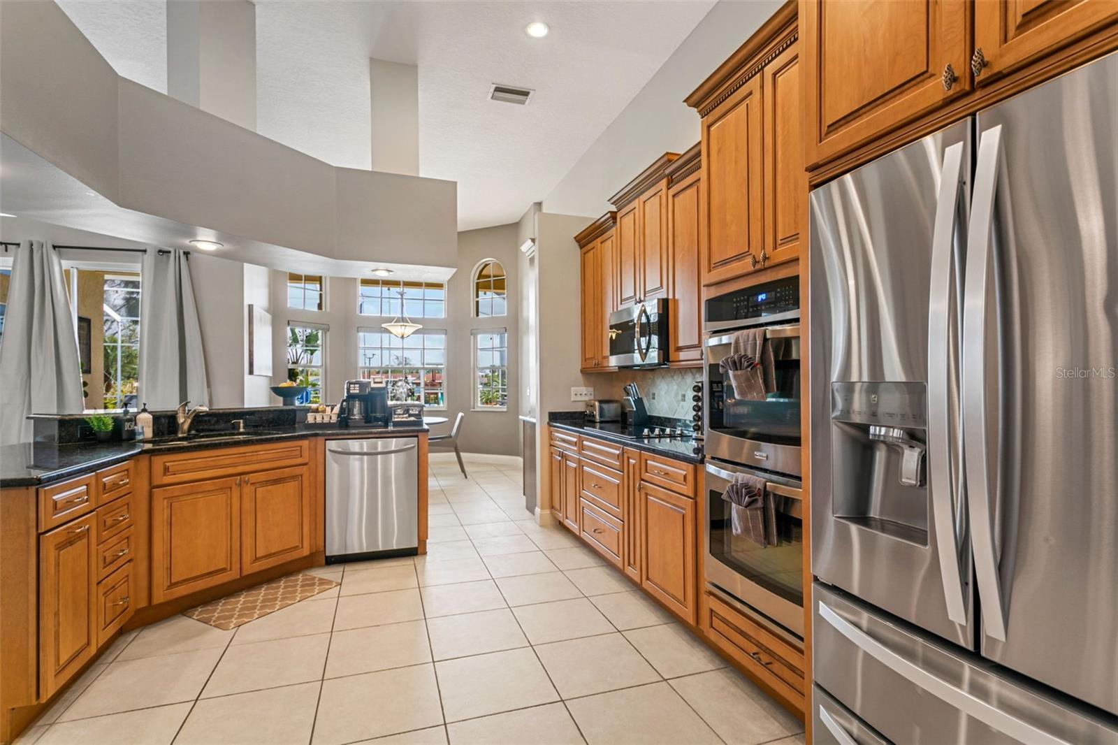 4915 TROYDALE RD, TAMPA, FL, 33615