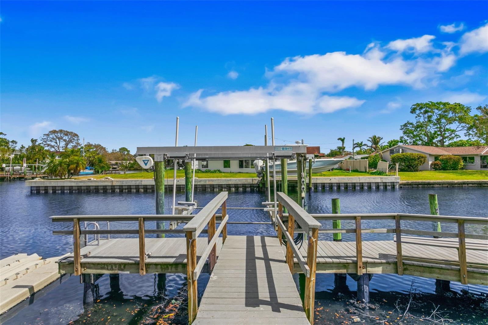 4915 TROYDALE RD, TAMPA, FL, 33615