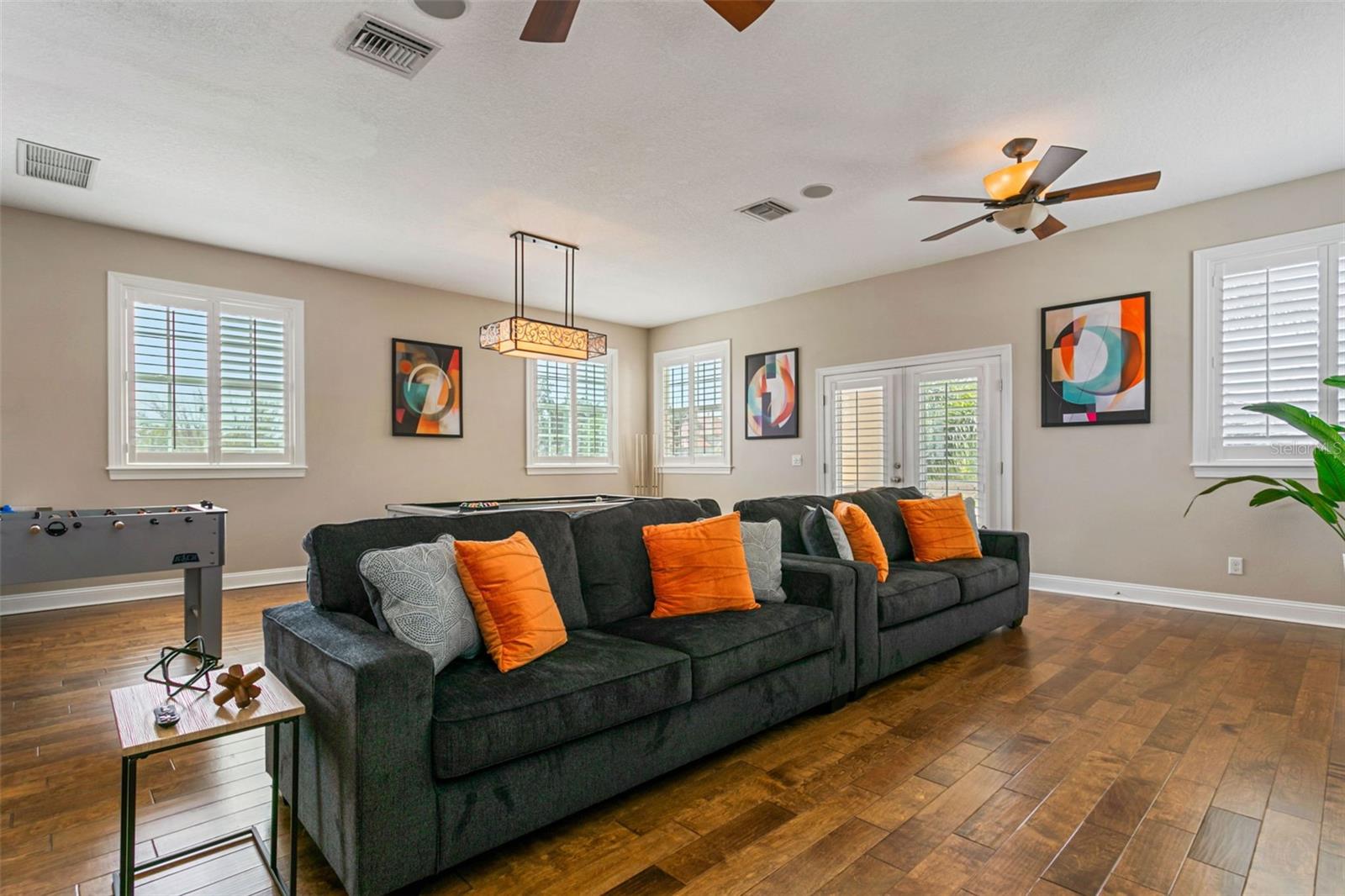 4915 TROYDALE RD, TAMPA, FL, 33615