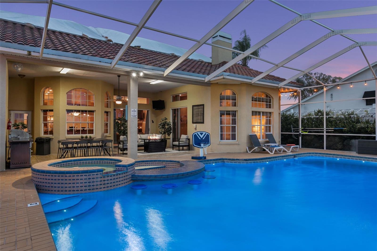4915 TROYDALE RD, TAMPA, FL, 33615
