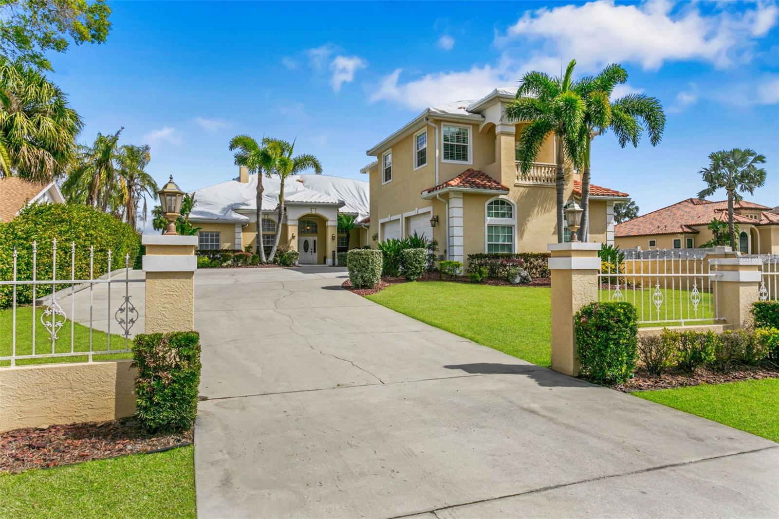 4915 TROYDALE RD, TAMPA, FL, 33615