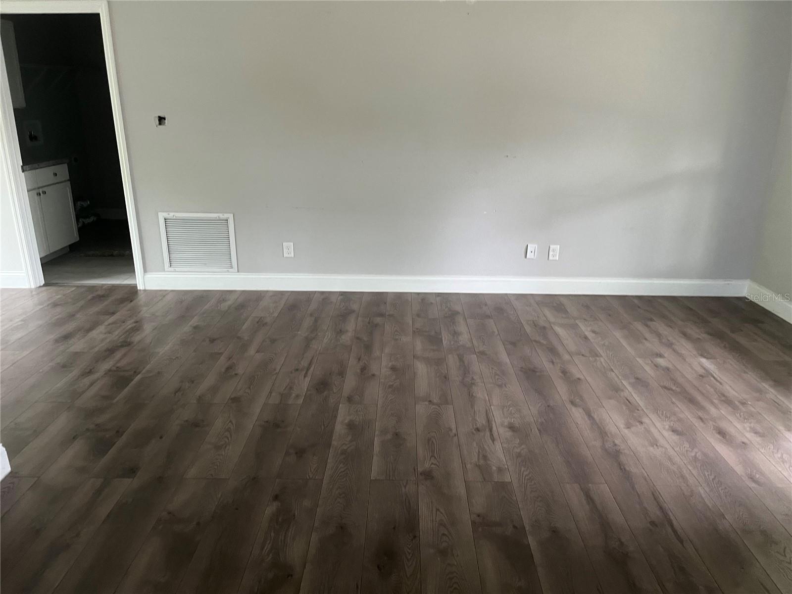 619 HICKORY AVE, ORANGE CITY, FL, 32763