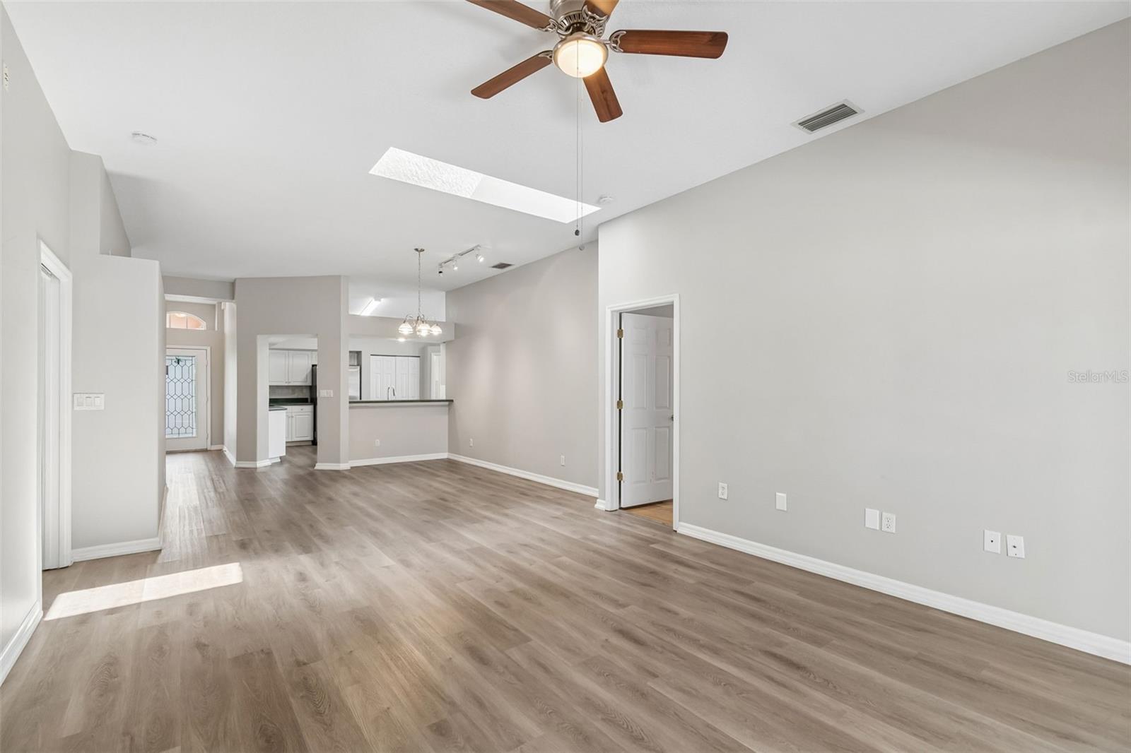 1441 WATERMILL CIR, TARPON SPRINGS, FL, 34689