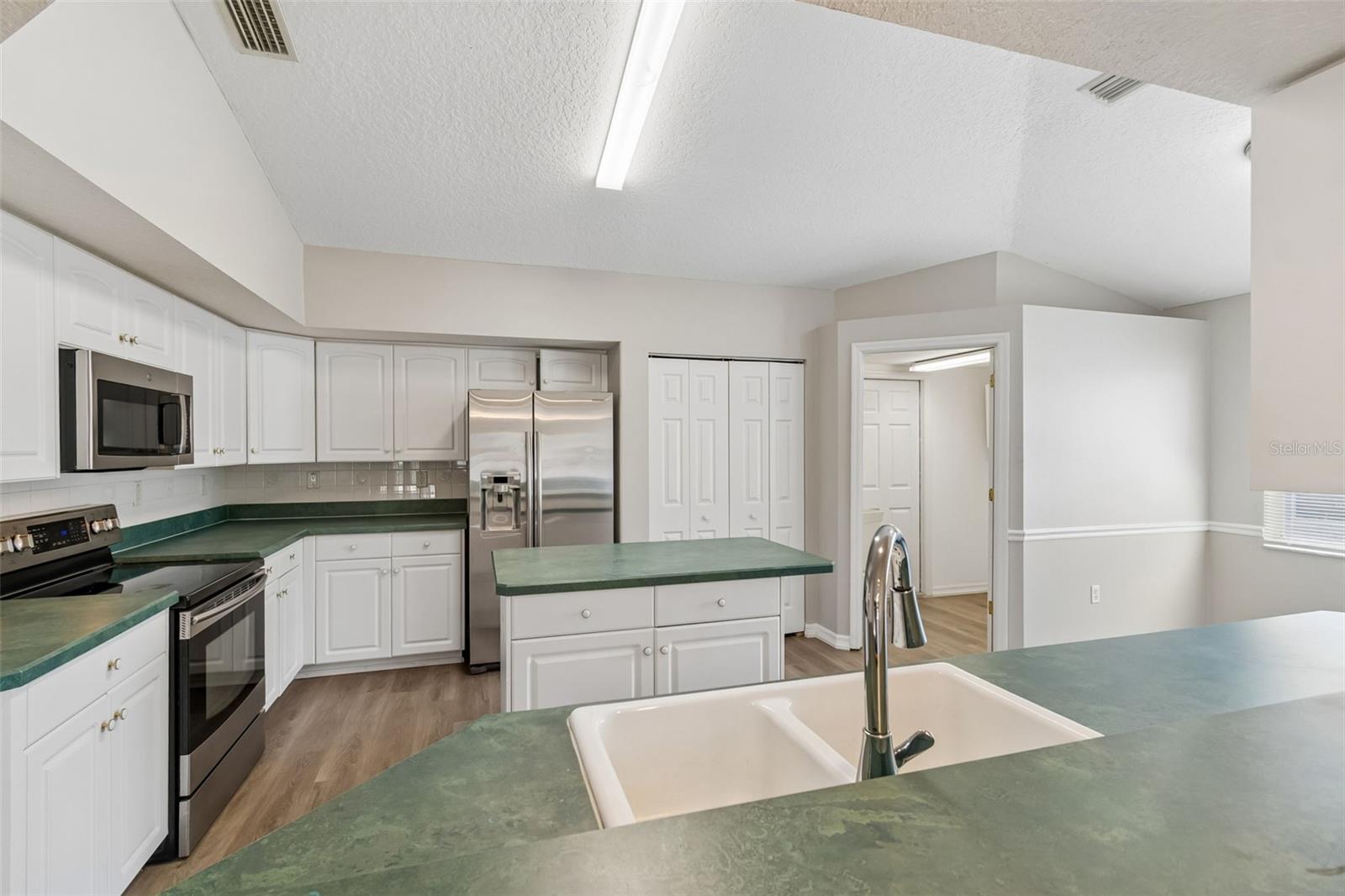 1441 WATERMILL CIR, TARPON SPRINGS, FL, 34689
