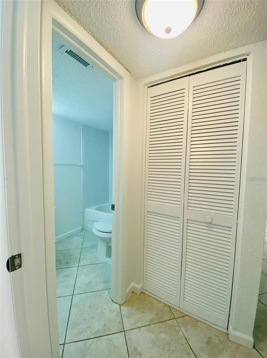 633 N KEENE RD #APT C, CLEARWATER, FL, 33755