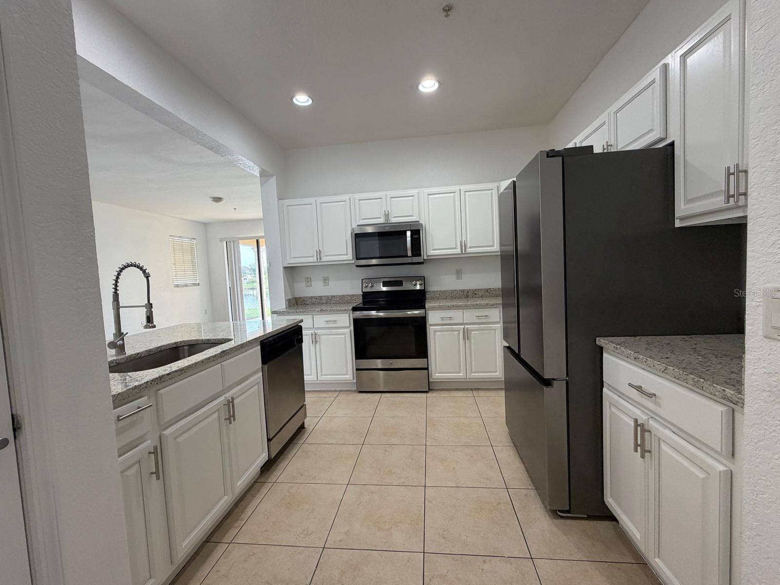 1568 PORTOFINO MEADOWS BLVD, ORLANDO, FL, 32824
