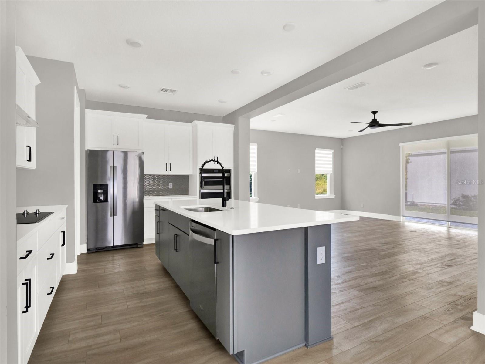 7653 NEMOURS PKWY, ORLANDO, FL, 32827