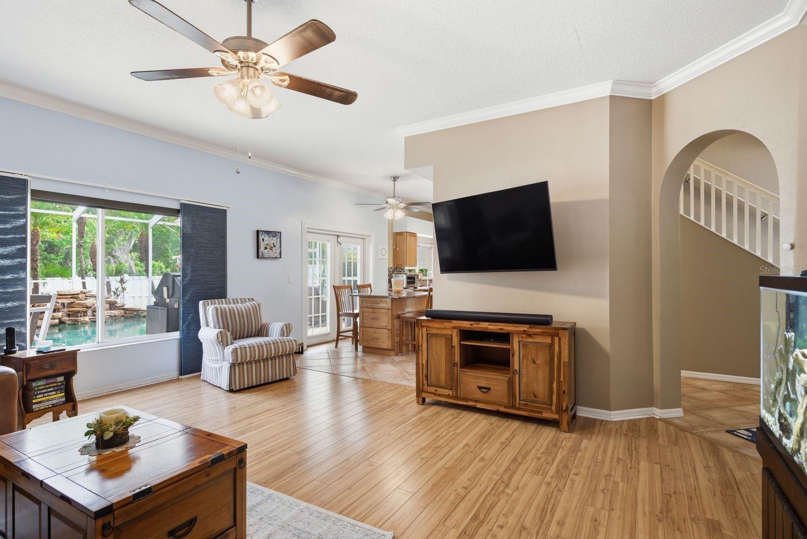 384 WINGATE CIR, OLDSMAR, FL, 34677