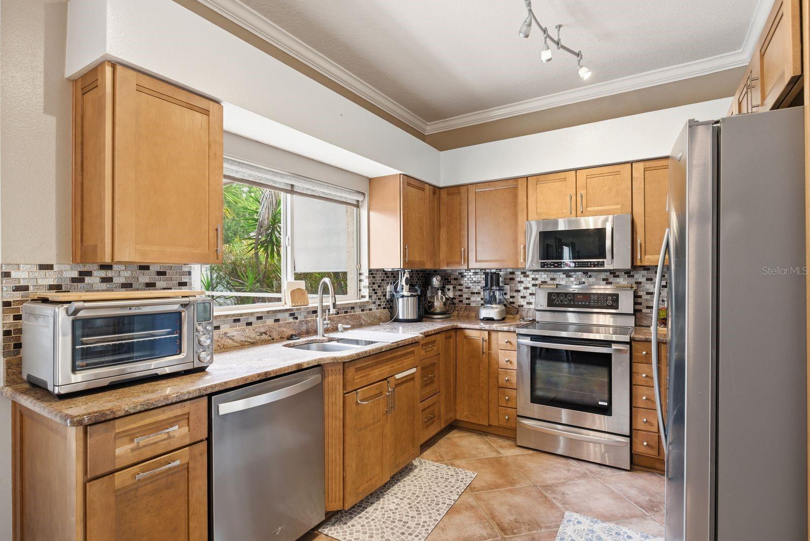 384 WINGATE CIR, OLDSMAR, FL, 34677