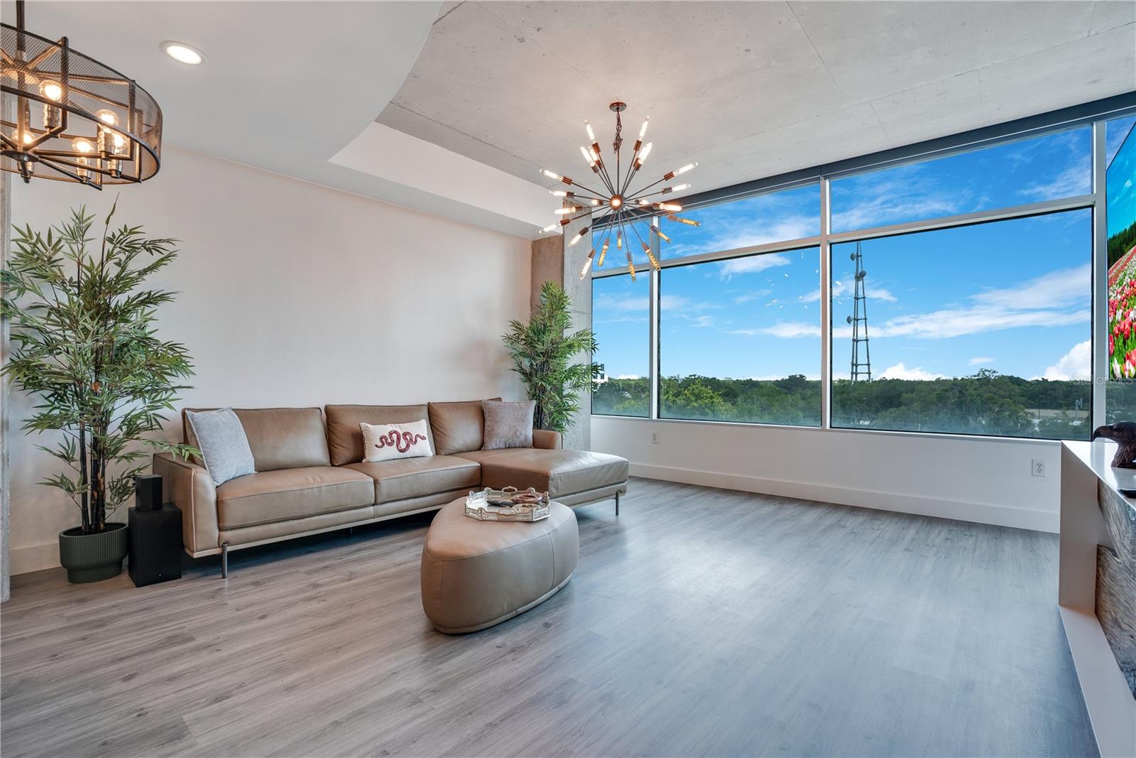 525 E JACKSON ST #604, ORLANDO, FL, 32801