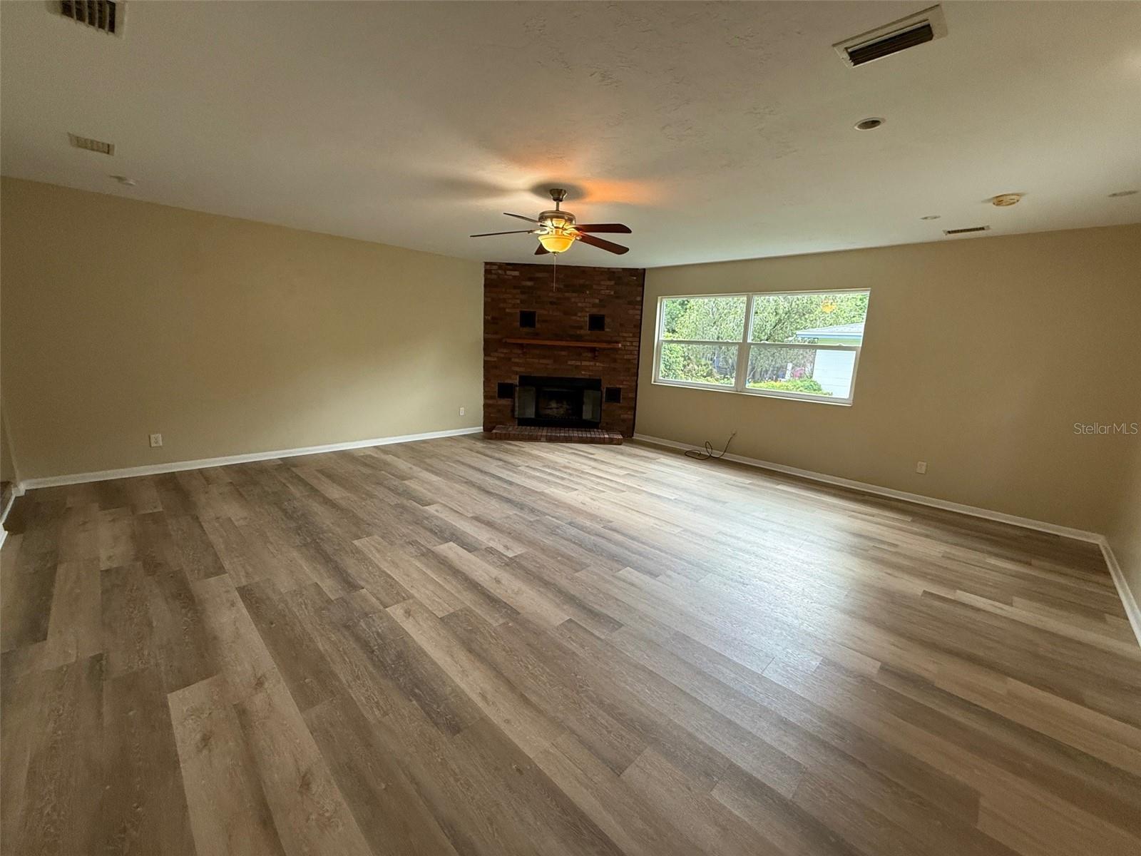 3537 NW 49 AVE, GAINESVILLE, FL, 32606