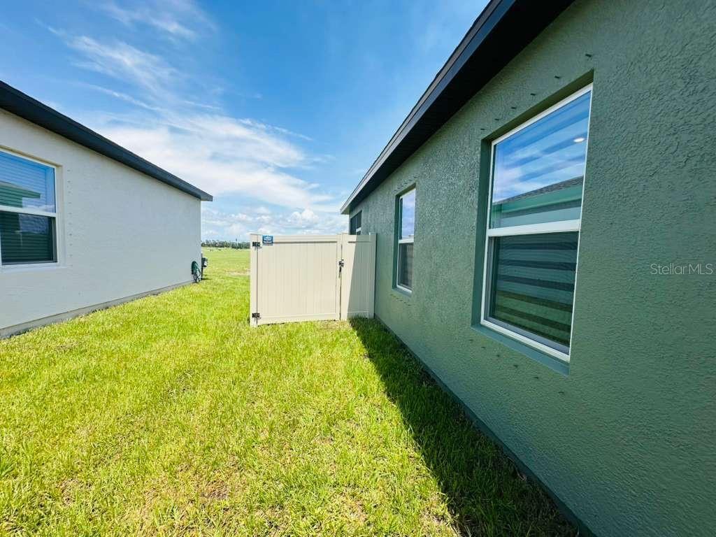 10473 CURVING CREEK LOOP, PARRISH, FL, 34219