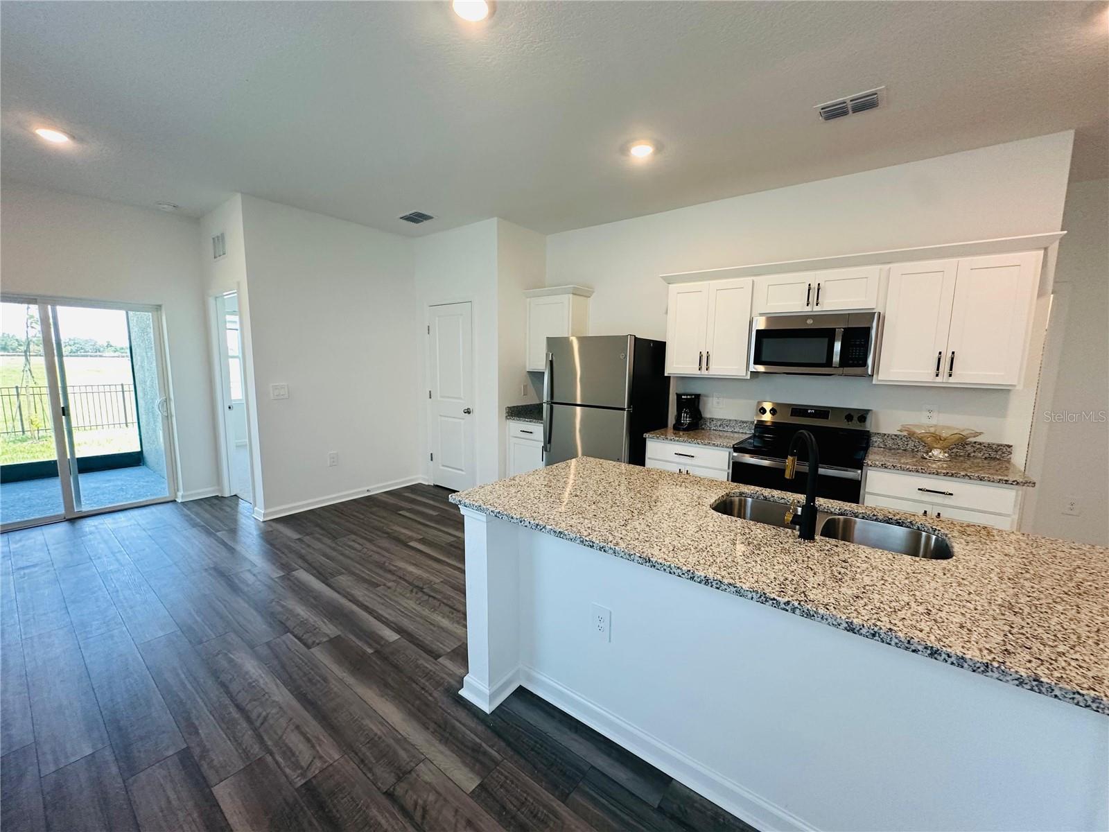 10473 CURVING CREEK LOOP, PARRISH, FL, 34219