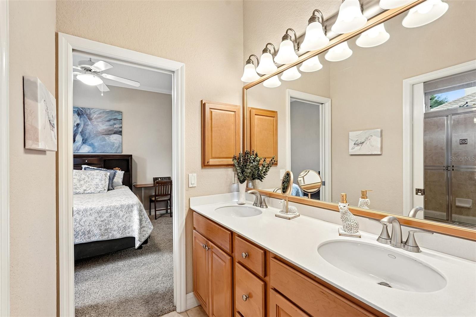 6615 BUTLERS CREST DR, BRADENTON, FL, 34203
