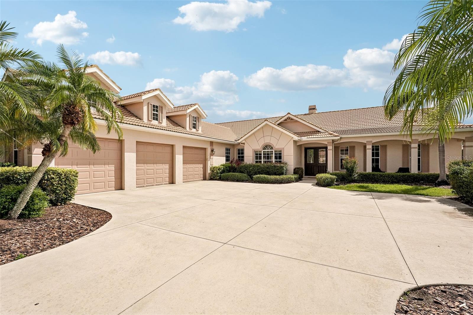 6615 BUTLERS CREST DR, BRADENTON, FL, 34203