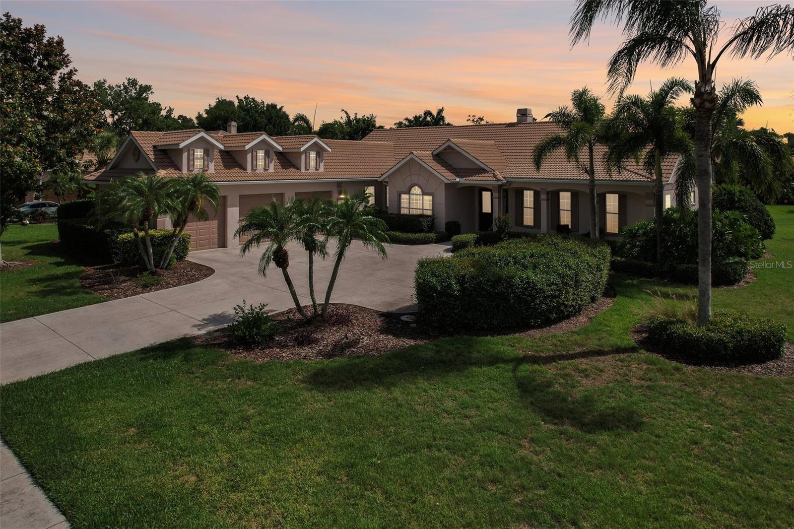 6615 BUTLERS CREST DR, BRADENTON, FL, 34203