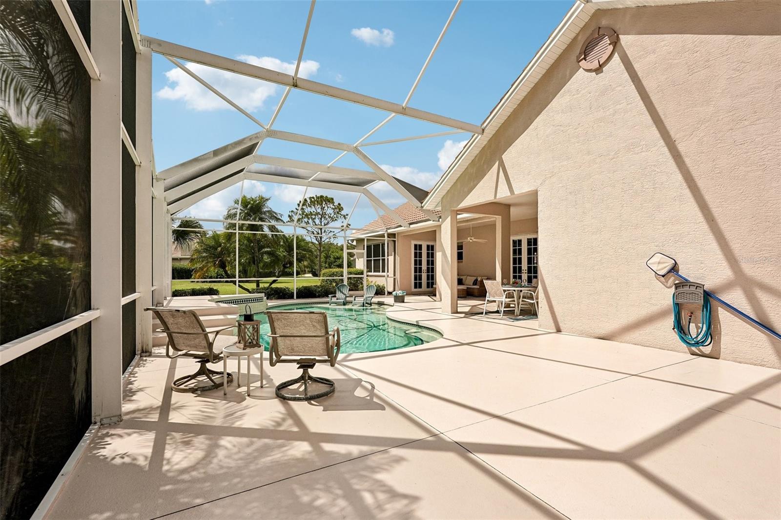 6615 BUTLERS CREST DR, BRADENTON, FL, 34203