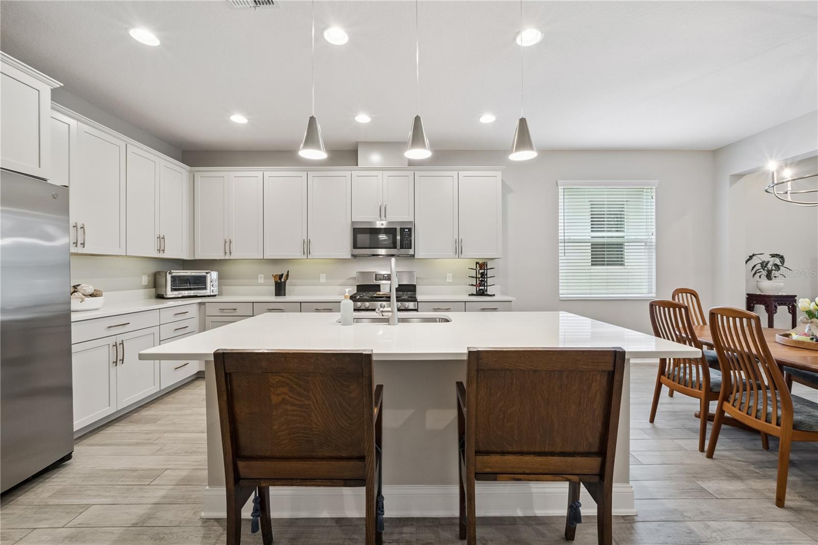 1143 HULL ISLAND DR, WINTER GARDEN, FL, 34787