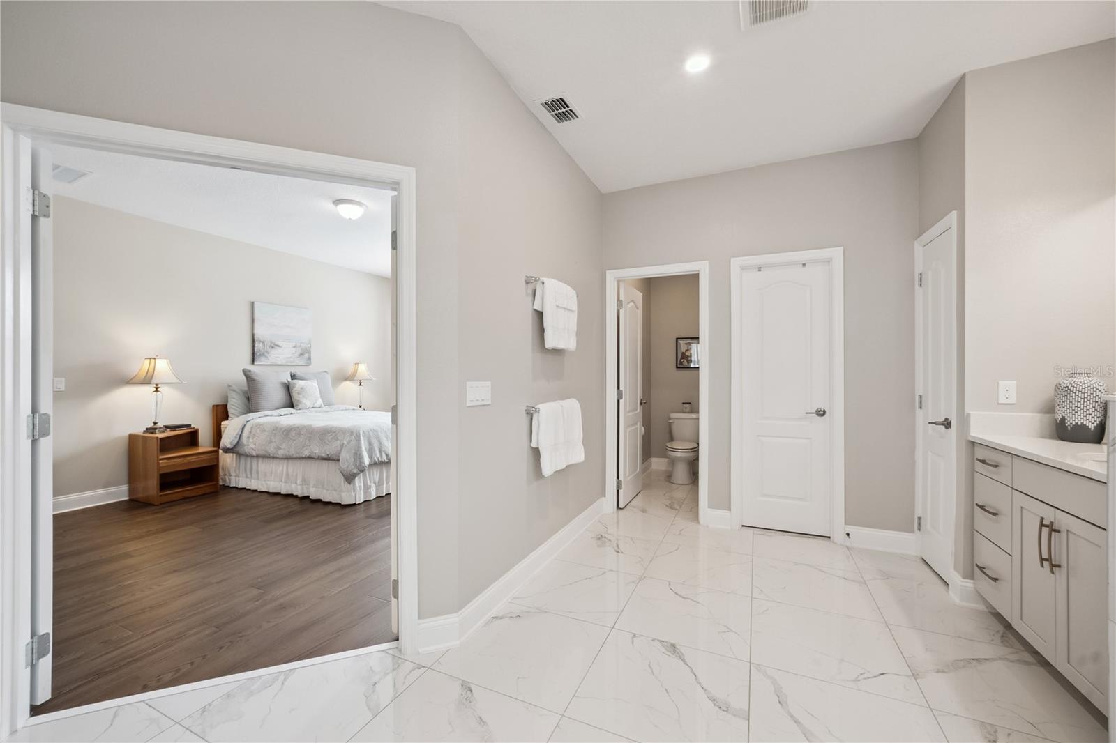 1143 HULL ISLAND DR, WINTER GARDEN, FL, 34787