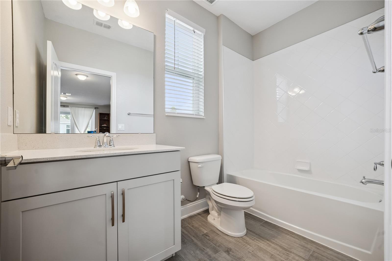 1143 HULL ISLAND DR, WINTER GARDEN, FL, 34787