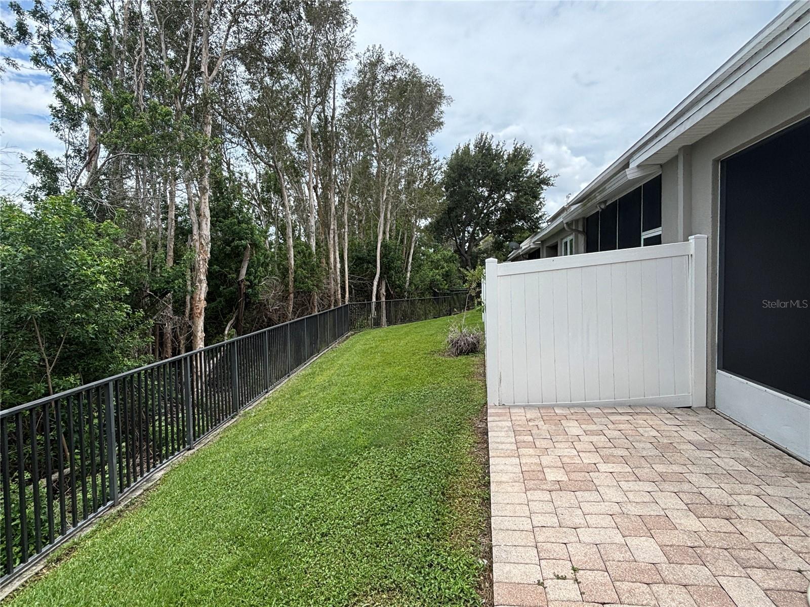 624 BLACK LION DR NE, ST PETERSBURG, FL, 33716